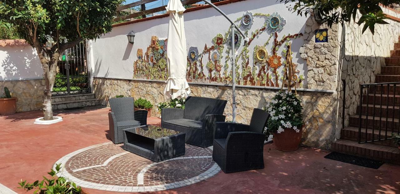 Tabor 1 Garden & Parking Apartment Naples Exterior photo